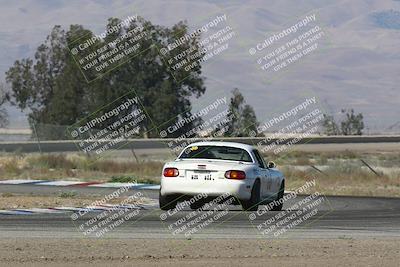 media/Jun-02-2024-CalClub SCCA (Sun) [[05fc656a50]]/Group 3/Qualifying/